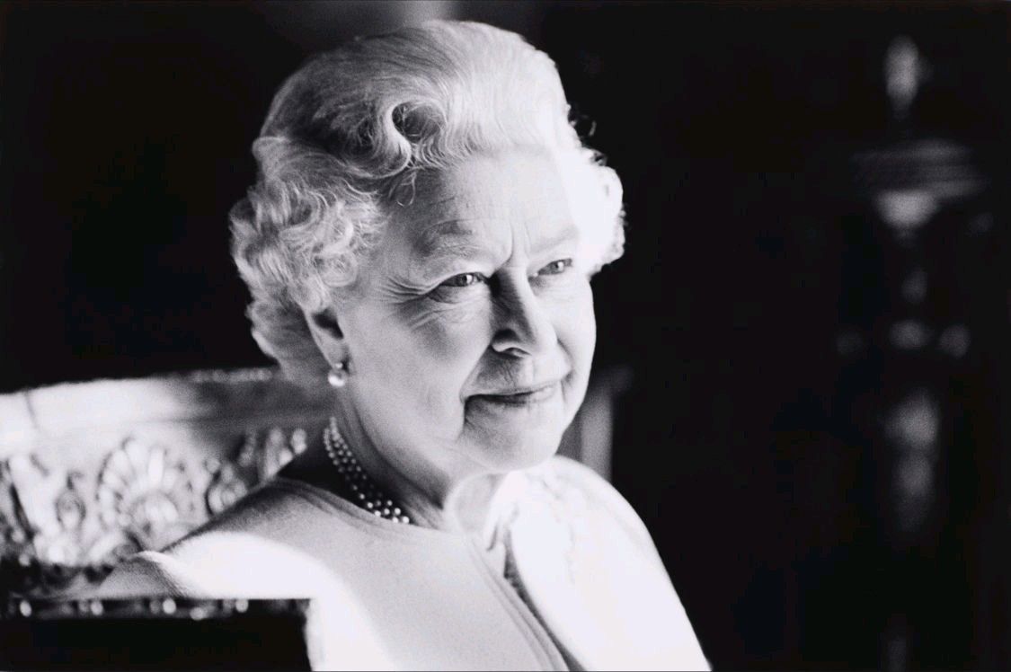 RightIntl's tweet image. Today we mourn the loss of our Queen. She was an incredible woman whose dedication was unmatched. Like most, she has been a constant in our lives and for that we would like to thank you for your service! RIP Queen Elizabeth II, you will be forever in our hearts.