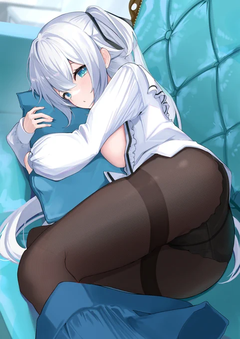 「着替える気力がないの。あなたが代わりに脱がしてくれる?」 