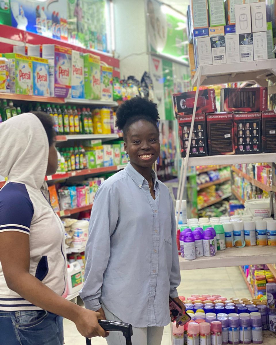 WestgateLCM_'s tweet photo. A fulfilled shopper Is a happy shopper when you shop with us at Westgate Lifecare Mall
Top quality.. Fabulous saving.
#shoppers #mall #westgatelifecaremall #westgateexperience #lagosnigeria #omolephase2 https://t.co/HXShtWCIQW