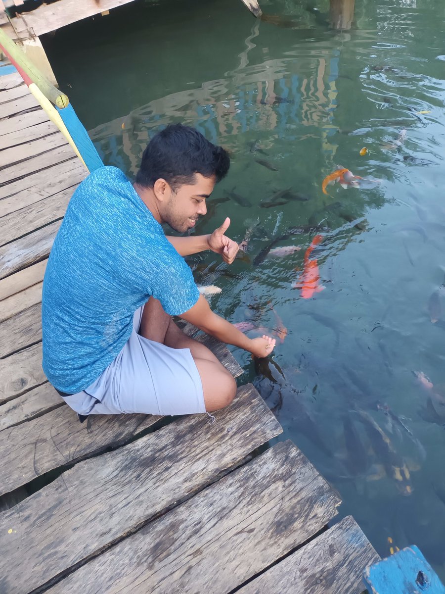 ramad_arya's tweet photo. Wisata ikan Muna Barat Sultra https://t.co/9NMUPLipoC
