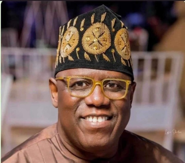 Tinytuneoficial's tweet image. Happy Birthday to A Boss for the Youths. A Man that takes his time to discover you, encourage you, and still encourage you. Thank you for being a Good Leader. Continue to grow in God mercies and Blessings. #babakeks
#KENNYOGUNGBE #KennisMusic 
@kennyogungbe #QueenElizabethII