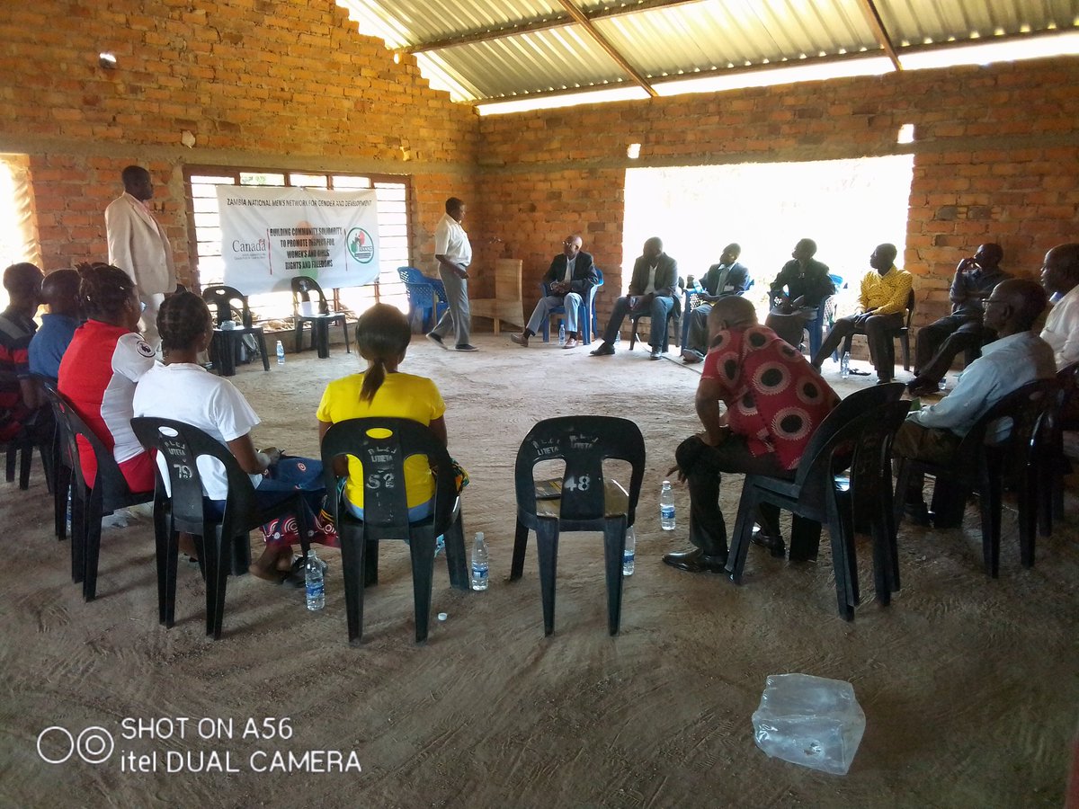 MensNetwork2013's tweet photo. Community leaders, Headmen and women training in CHIBOMBO underway.

This is funded by the Canada fund for local initiatives. https://t.co/QlduL1oUwh