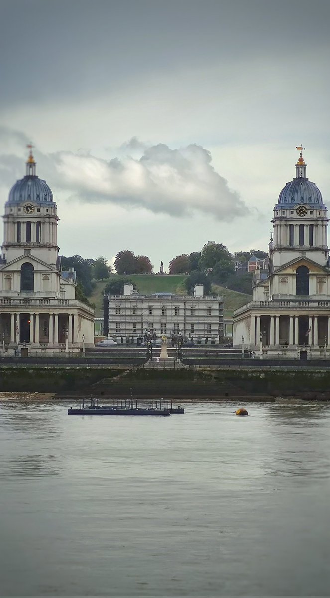zzapback's tweet photo. Greenwich! Voor het eerst de foot tunnel genomen naar Isle of Dogs. Interesting. 📷
#London #photography #snapseed #smartphonesnaps #Greenwich https://t.co/otfS3LiZK9