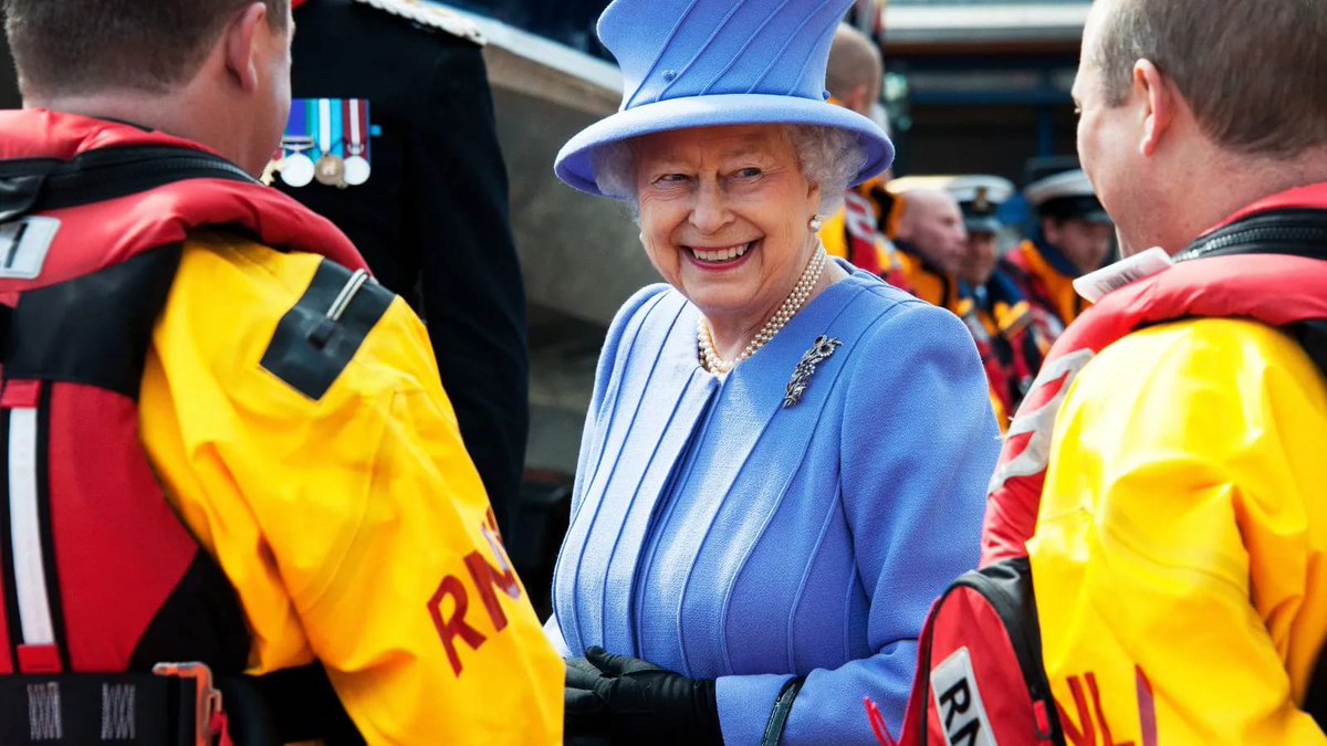 roadsideuktrain's tweet photo. We are all where we are by accident of birth. It's what you do with the life you are given that matters and she gave her life in selfless service to others. What a great example of a life well lived.
You will be missed, but remembered with such great affection and respect. https://t.co/GVZXuIQyHK
