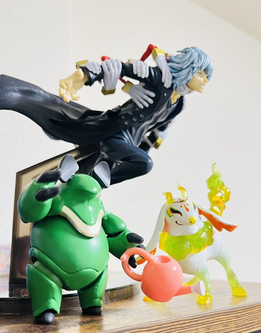 シルクモスキャットはなかったけんども

ちんまり仔白沢、ロピアタンあったのでついつい回しちゃいました🤗

んでもって、仮面ライダーWのフィギュアも取れました🫠 