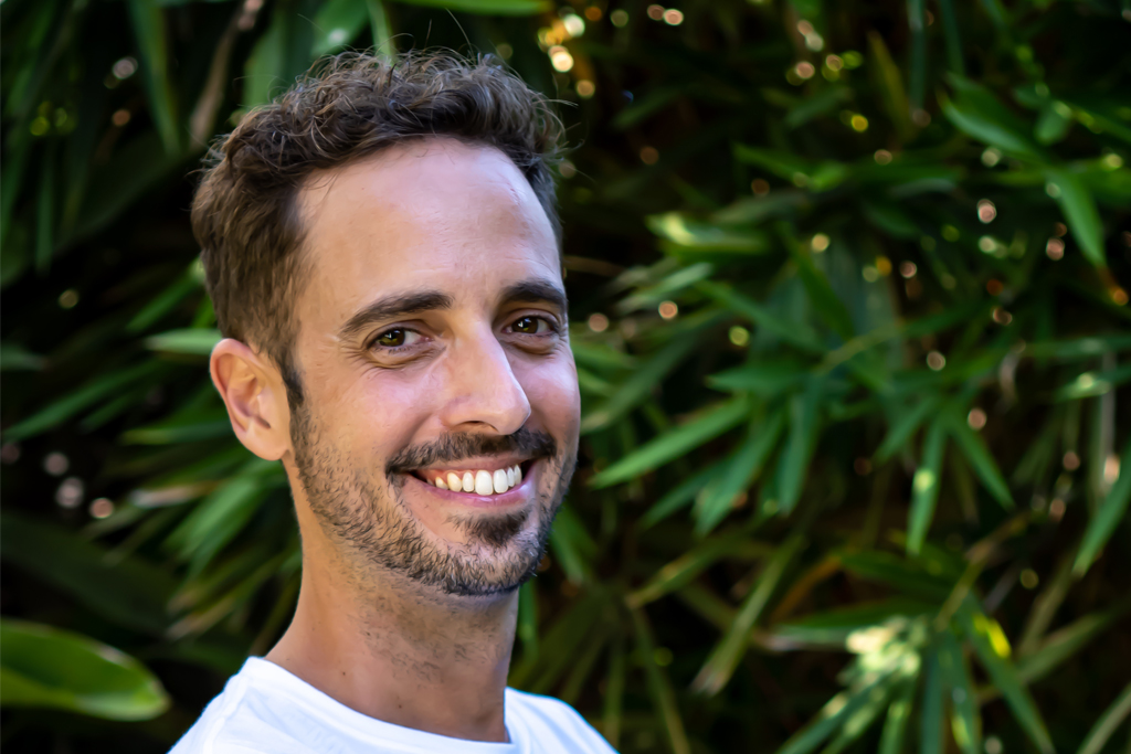 🔴 Llegamos al viernes con la entrevista de <a href="/raulcarrion/">Raúl Carrión</a> a <a href="/GonzaloBarrio/">Gonzalo Barrio</a> "disfruta una vida llena de posibilidades como multipotencial" | la mente humana y el cuerpo detrás, es versátil, si no le pones límites podrá hacer más de una sola cosa a la vez 
sintetia.com/gonzalo-barrio…