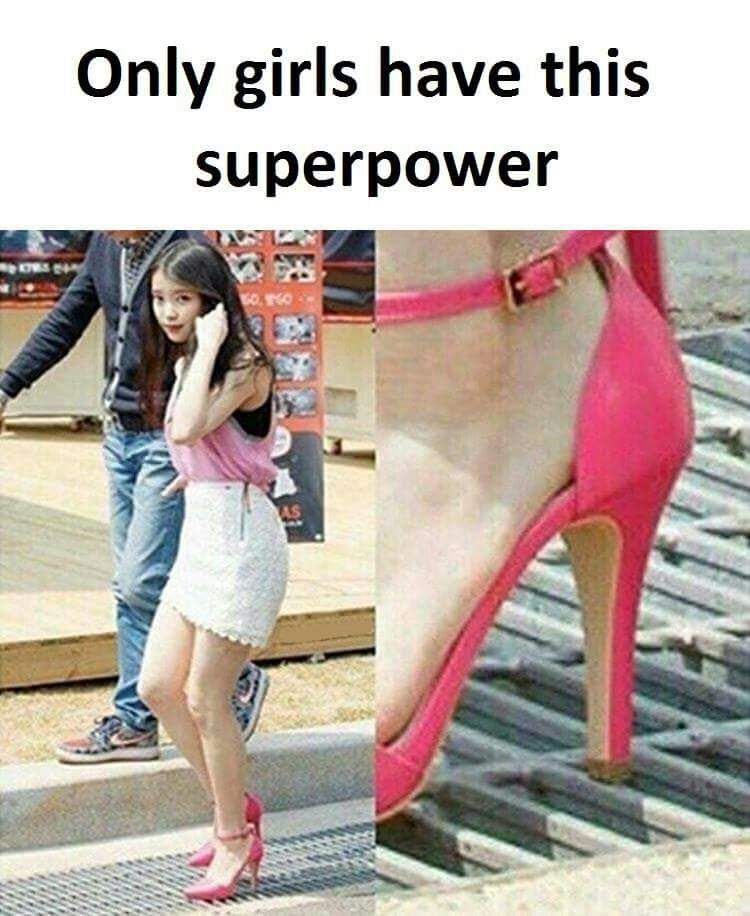 _geums8's tweet photo. this famous meme is IU !! https://t.co/3z5ETNIPZP