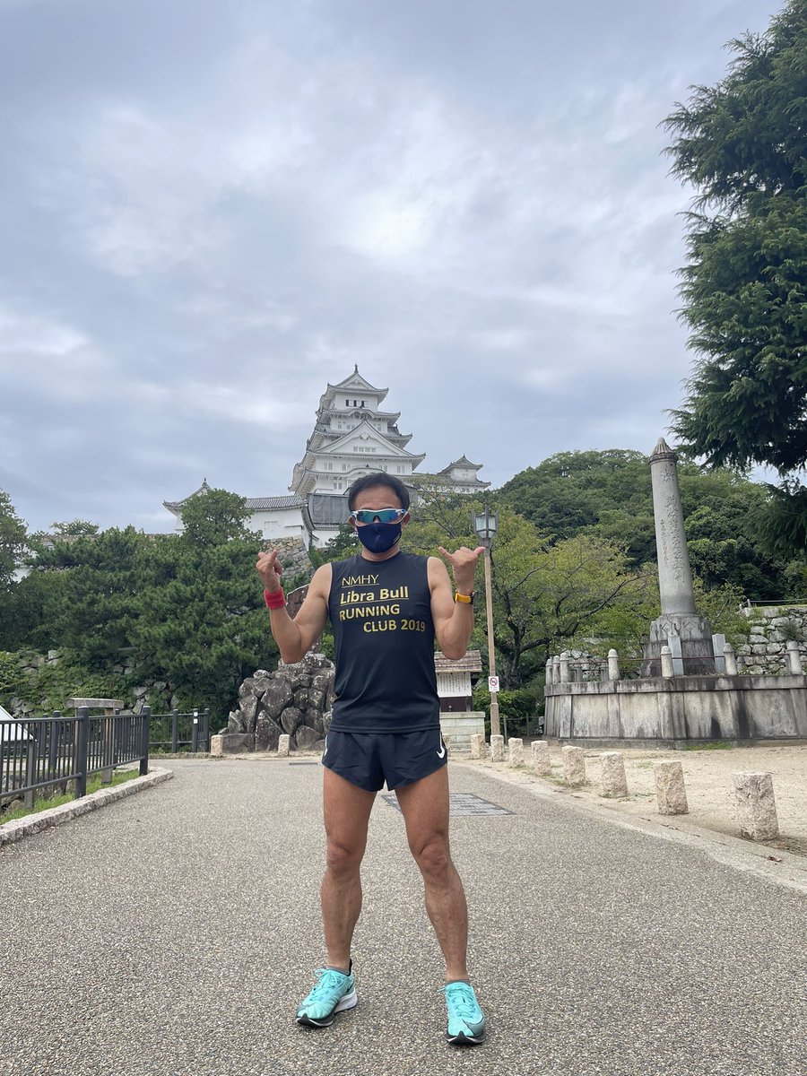 kackybgoode's tweet photo. 姫路城 「白鷺の城」 RUN🏃‍♂️💨
世界文化遺産、国宝のお城🏯

コーチ（鬼）にご指導いただきながら、日帰りで走りに来たよー😄
美しいお城を眺めながら走れる素晴らしいコースでした😍

明石焼き🐙と、姫路の大繁盛店姫路タンメン🍜
気絶するほど美味しかった❗️
姫路最高‼️チェストー↗️ https://t.co/zxE85HfYxA
