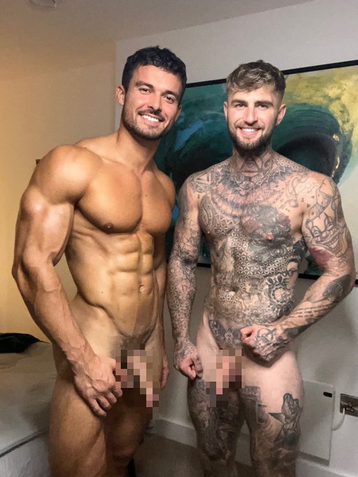 Smiles all round 😁 https://t.co/G2uY6jMrRS