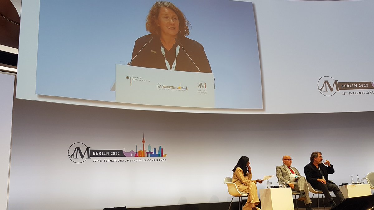 <a href="/mwaltonroberts/">M.Walton-Roberts</a> <a href="/IMCB22/">International Metropolis Conference Berlin 2022</a> speaking about <a href="/NUPS_Networking/">NUPS (Networking Unit “Paradigm Shift”)</a> and our work/preconference-process - We thank You!