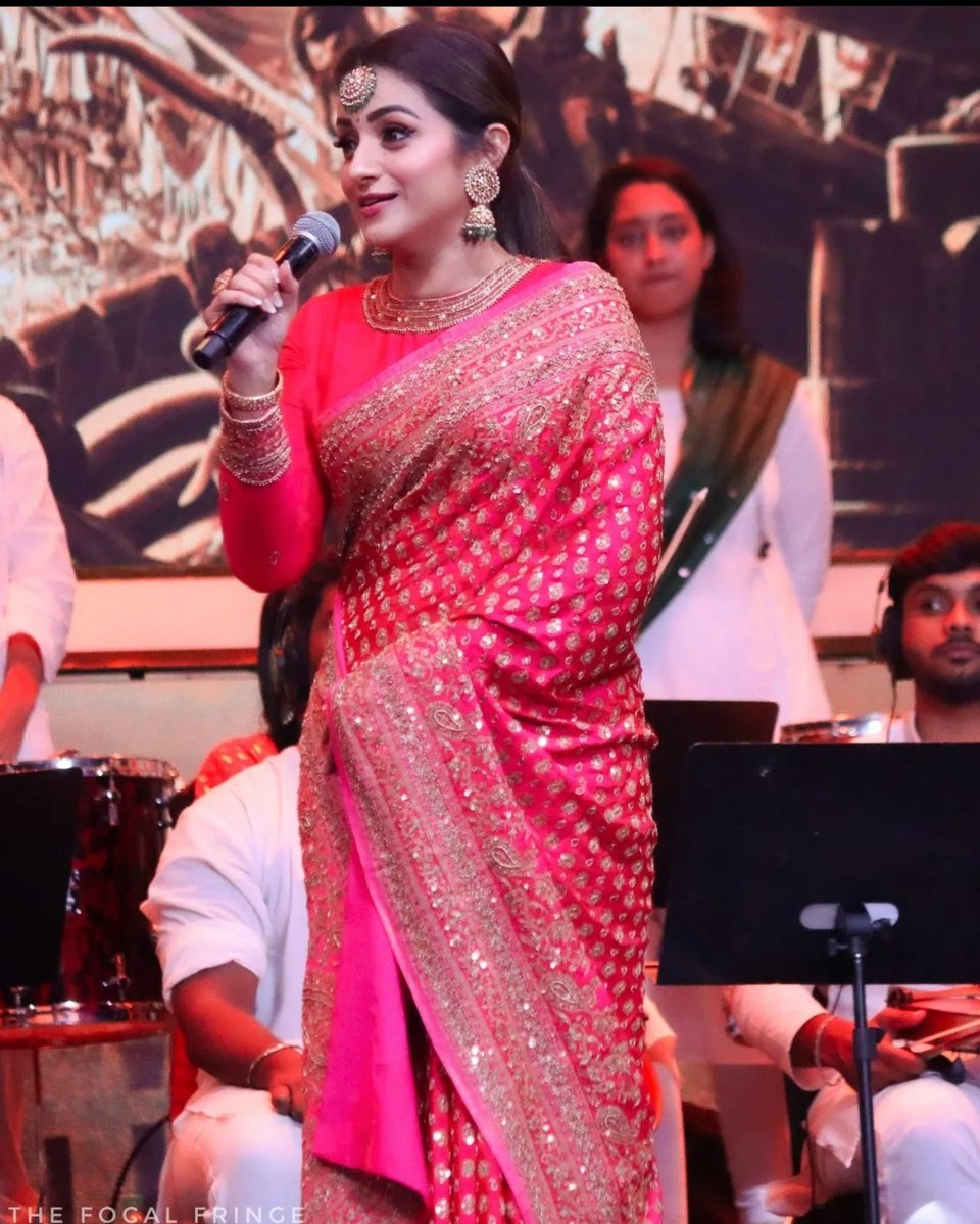 trishaoffl's tweet photo. More pic from #PS1trailerlaunch
@trishtrashers 🤎
#Trisha #Trishakrishnan https://t.co/XQTZh6Or9q