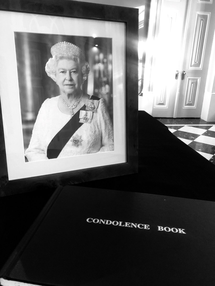 We are deeply saddened by the passing of HM Queen Elizabeth II. Our condolences to <a href="/RoyalFamily/">The Royal Family</a>. Condolence books will be available between 10am and 4pm daily until 16 Sep at British Embassy Lisbon and Vice Consulate Portimão for those who wish to pay their respects.