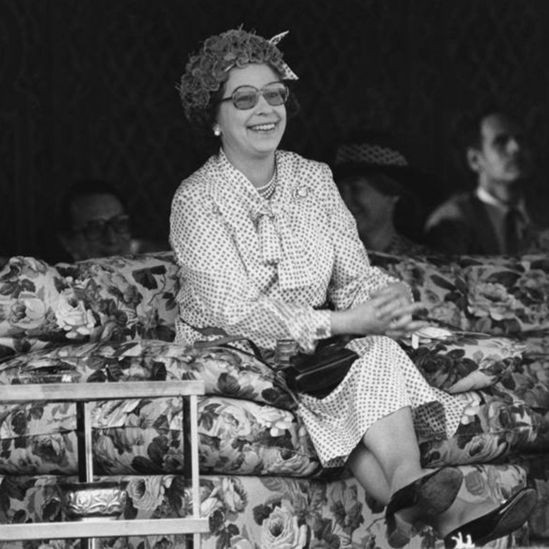 envisionoptical's tweet photo. Queen Elizabeth II 1926-2022

She remained the same constant presence in an ever-changing world—our stoic, selfless, uncomplaining, comforting Queen. 

As we say goodbye to our much-loved queen, we can be sure that her legacy will live on for generations. 

Thank you, Your Maje https://t.co/xBTSVHnjnp