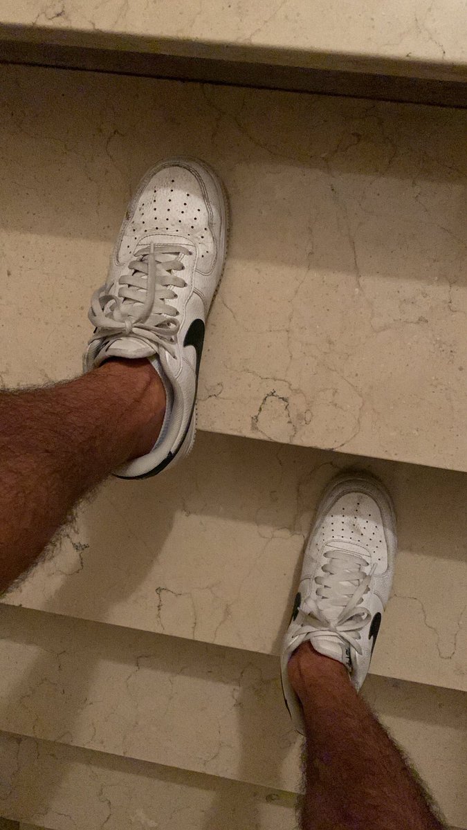 6Nikeboy's tweet photo. My filthy af1 need a proper cleaning 👅
Who’s up? https://t.co/BLR7ieXivn