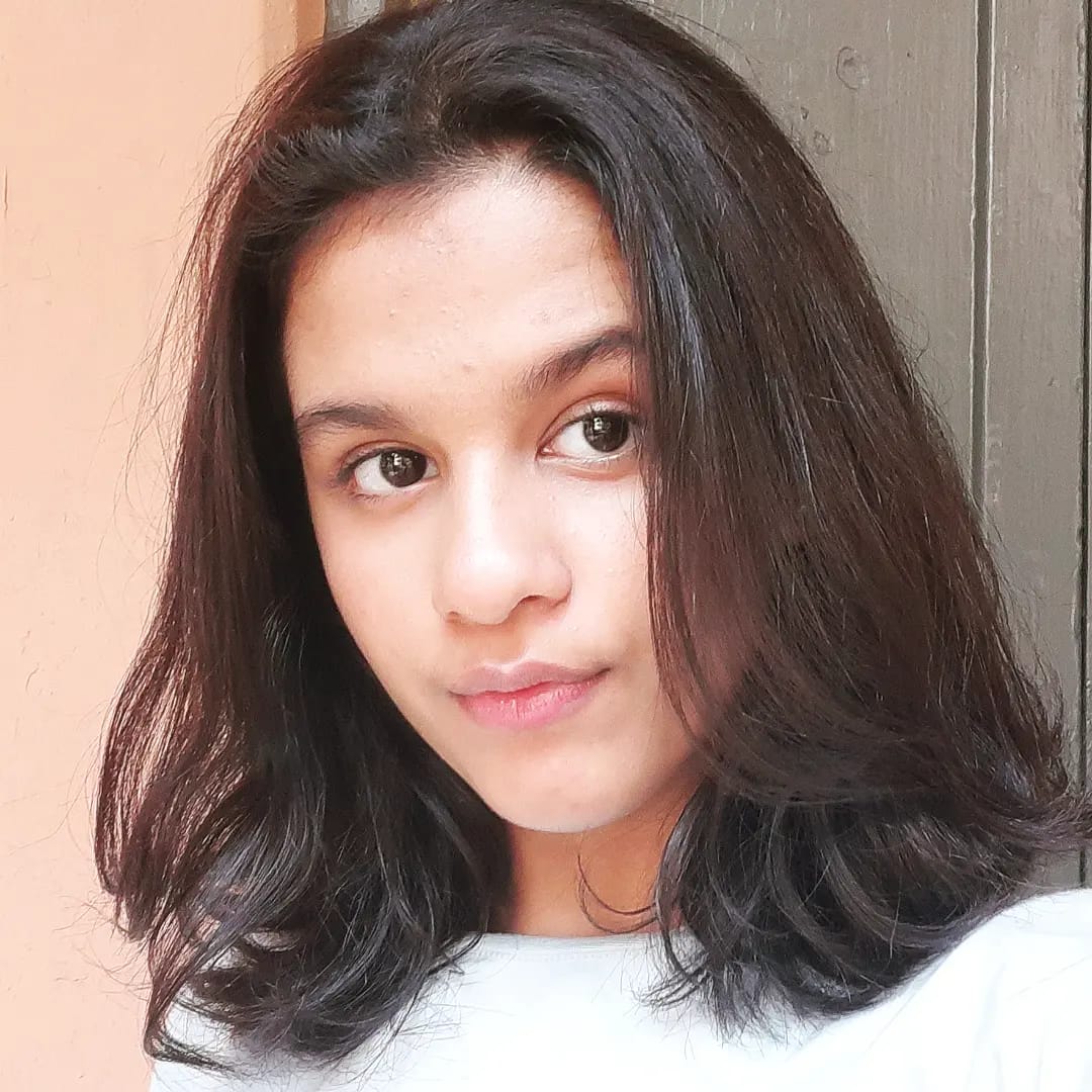 SynaAnand's tweet photo. More simple More beautiful ❤️#NewProfilePic https://t.co/BxwVMC7iXU