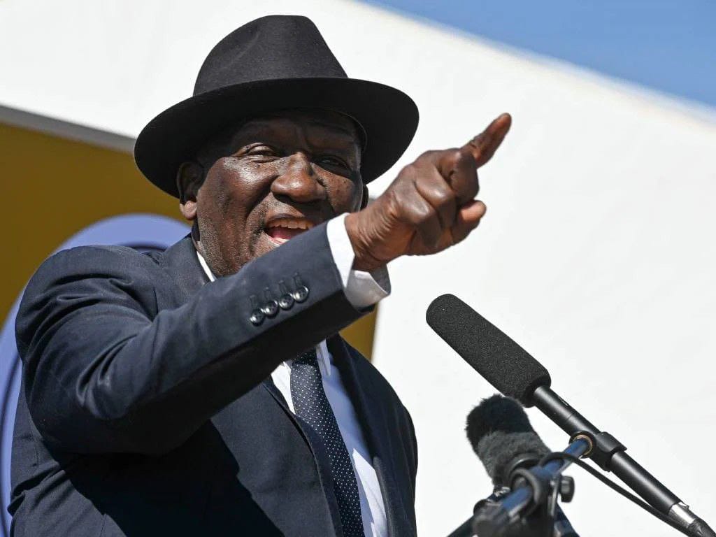 SA REPORTS tweet media