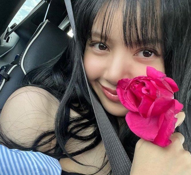 doxxj2's tweet photo. เขาว่าเนื้อคู่จะหน้าคล้ายกัน https://t.co/La5qi97XsX