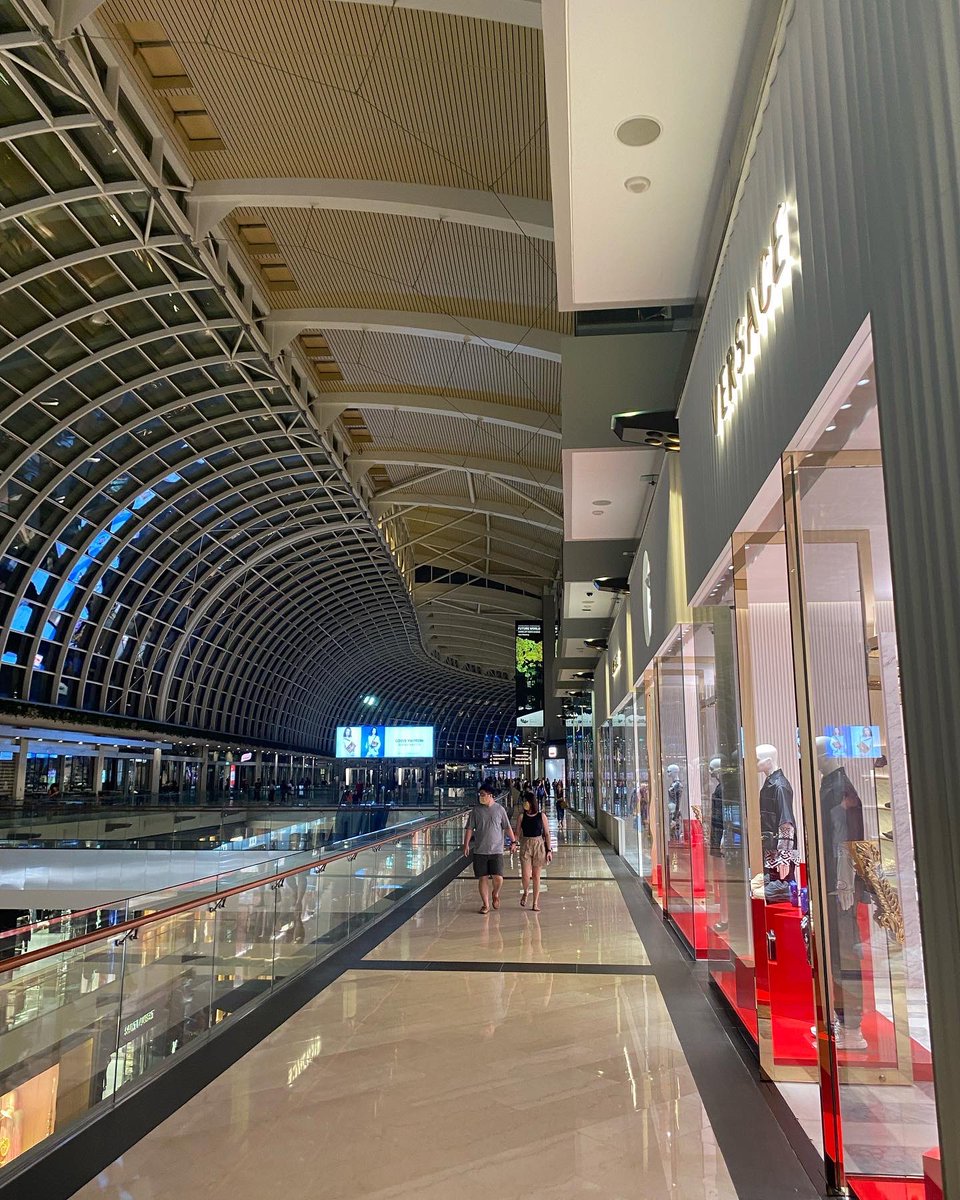 Bye bye Singapore. Thank you so much for this great Prowine.
So excited being in Australia soon.
Cave de Ribeauvillé premium Alsace wines are enjoyed everyday, everywhere in the world.
Cheers 🥂