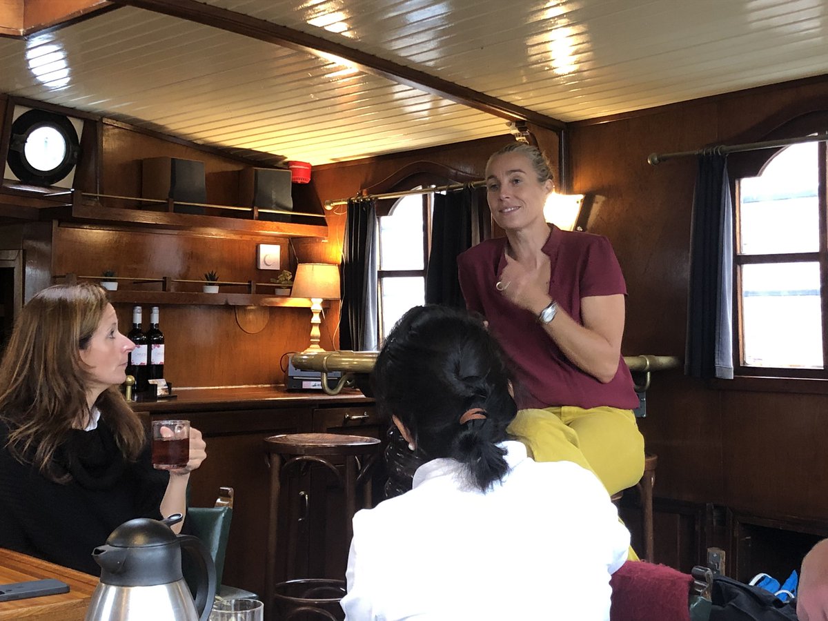 De burgemeester van de Noordzee <a href="/TsWaterMaritiem/">Water & Maritime</a> en 2-voudig Olympiër zeilen <a href="/marcelien/">Marcelien de Koning</a> koppelt haar ervaringen vanuit de sportwereld en verduurzamingsinitiatieven aan het ondernemerschap tijdens de DGA-zeildag a/b zeilschip Phoenix noordzeeloket.nl/beleid/interde…