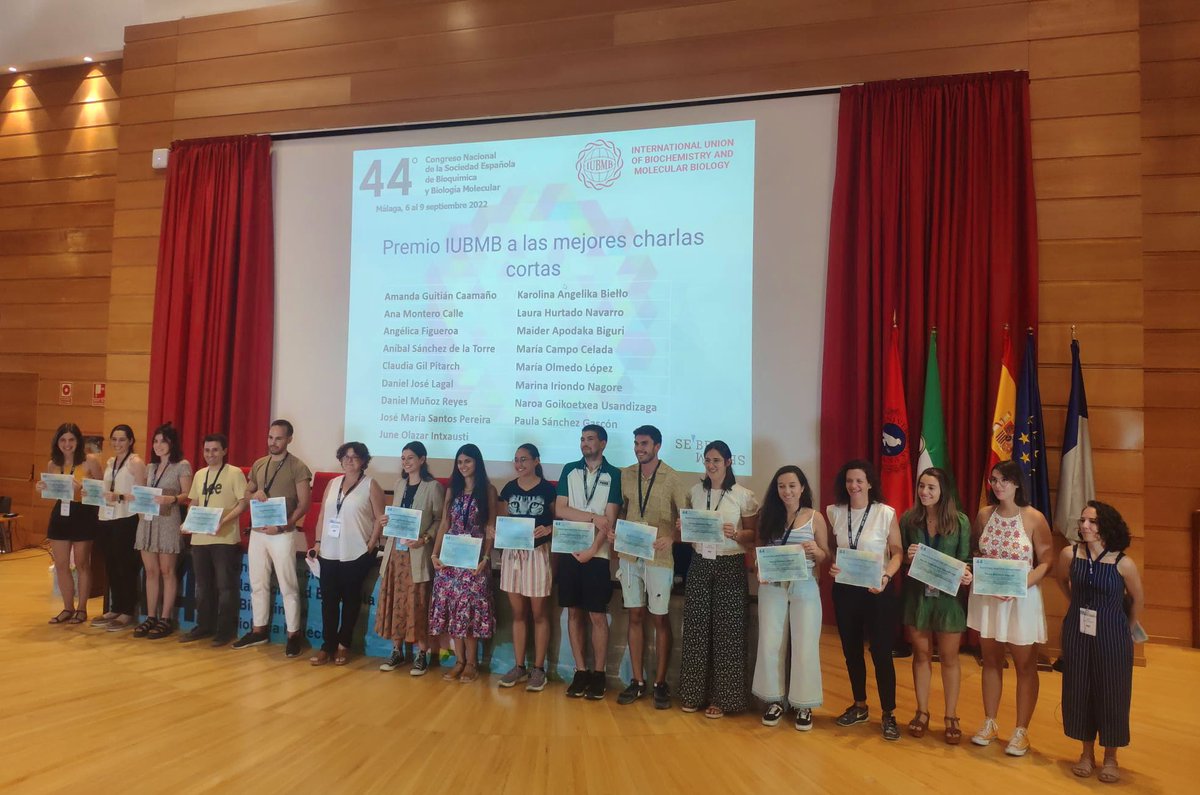 amandagcaamano's tweet photo. Muchas gracias a @iubmb y @SEBBM_es por concederme uno de los premios a las mejores charlas de grupos científicos en este #44CongresoSEBBM 🫶🏼
Ha sido todo un honor compartir estos días llenos de ciencia con tanta gente extraordinaria, nos vemos en la próxima 💙 https://t.co/BAajbvDHW1