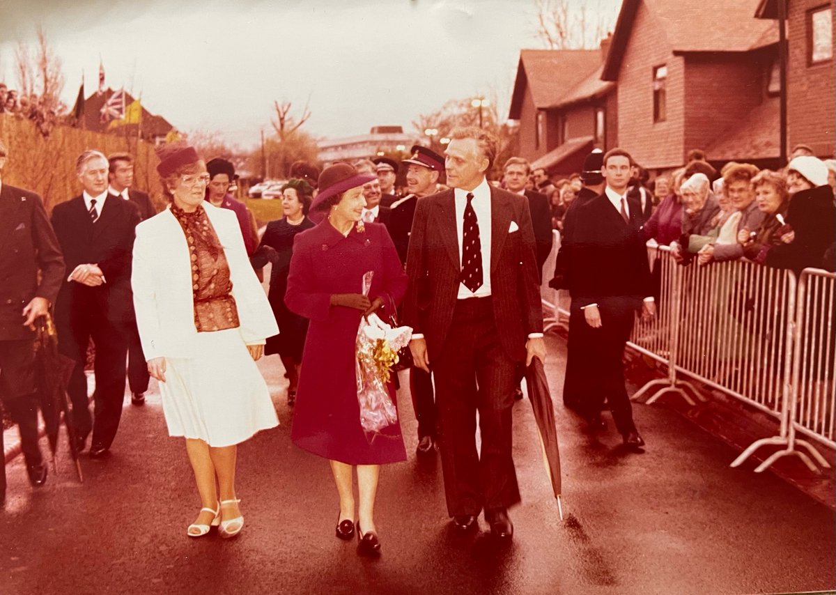 yardleygtrust's tweet photo. Yardley Great Trust is sad to learn of the death of Her Majesty The Queen. On behalf of our Trustees, staff and residents we offer our heartfelt condolences to the Royal Family  She was a supreme Servant to the charities in the UK, across the Commonwealth and the World. https://t.co/L7hYt2SUQD