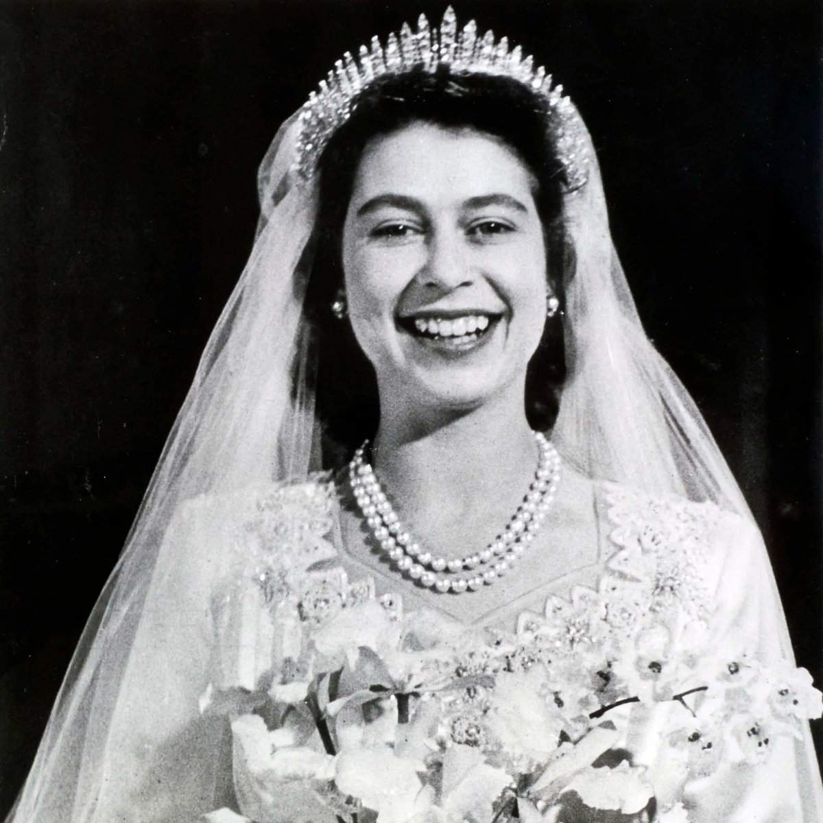 PWAbroad's tweet photo. We are deeply saddened to hear the news of the passing of Her Majesty the Queen. Britain’s longest reigning monarch. A true inspiration to us all. Rest in peace your Majesty. https://t.co/jgMSR4QVv9