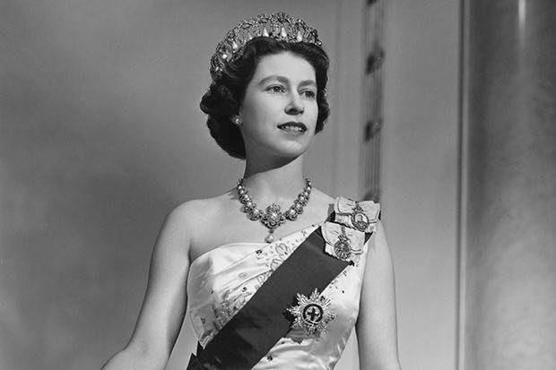 Rest in Peace Queen Elizabeth II. 
On behalf of all the team at Barry Bennett Ltd, we would like to thank you for your life service and dedication to the country.
Our deepest condolences are with the Royal family at this very sad time.