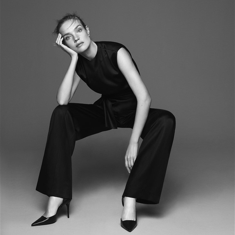 designscene's tweet photo. Photographer #CraigMcDean teams up with #NataliaVodianova for #NarcisoRodriguez x #Zara collaboration #NarcisoRodriguezxZara