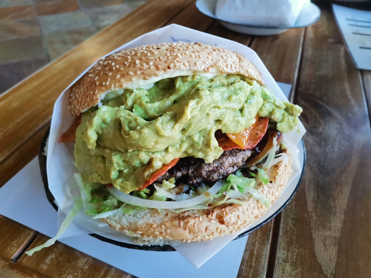 mcckinley's tweet photo. This burger is bigger than Katsande's head #THENOB Tyger Lake https://t.co/nha75ATs9N