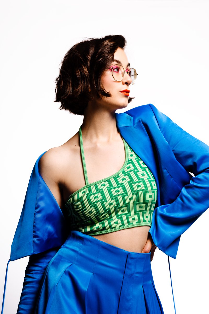 Impatiently looking ahead to next Friday when ‘This is No Time to Dance’ is FINALLY OUT 🪩

Pre-saving really helps us, so if you have a moment please follow the link >> linktr.ee/weareluxurygoo…

And if you wanna get your hands on a sexy vinyl, pre-orders are also available! xx