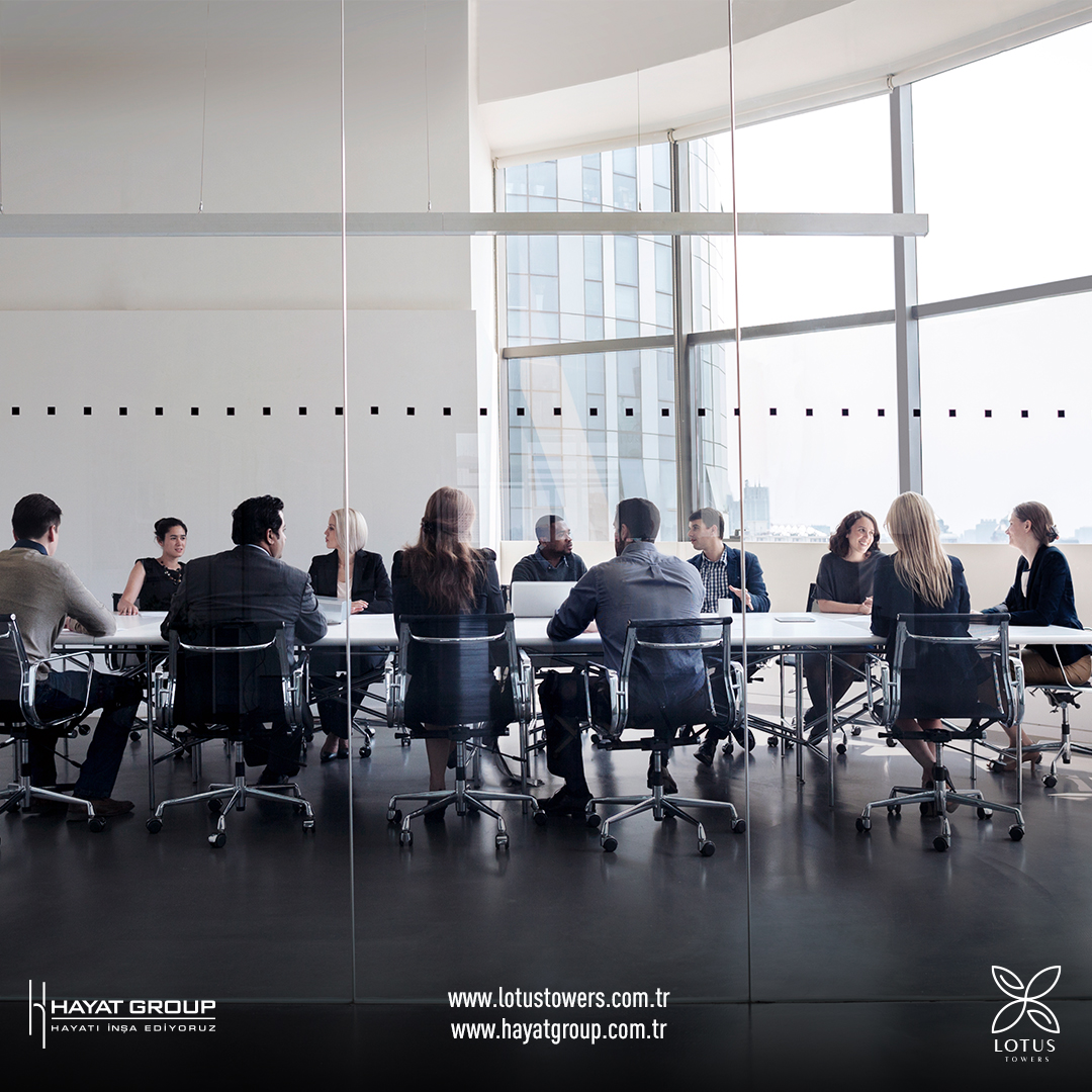 Şirket toplantılarınızı doğanın ve evinizin hemen yanında yapmaya ne dersiniz? Lotus Towers Rezidans, donanımlı toplantı ve konferans salonları ile konfor alanınızdan uzaklaşmadan iş toplantılarınızı gerçekleştirebileceğiniz ayrıcalıklı bir ortam sunuyor.
#HayatGroup