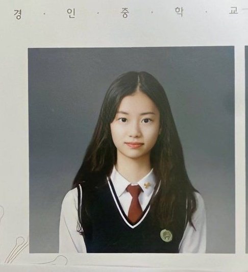 Hello everyone especially serenes!!
This is a account dedicated to kim garam.I hope our garam will be given the apologies and justice she deserves:))
#KimGaram #JusticeForGaram 
#LE_SSEARFIM