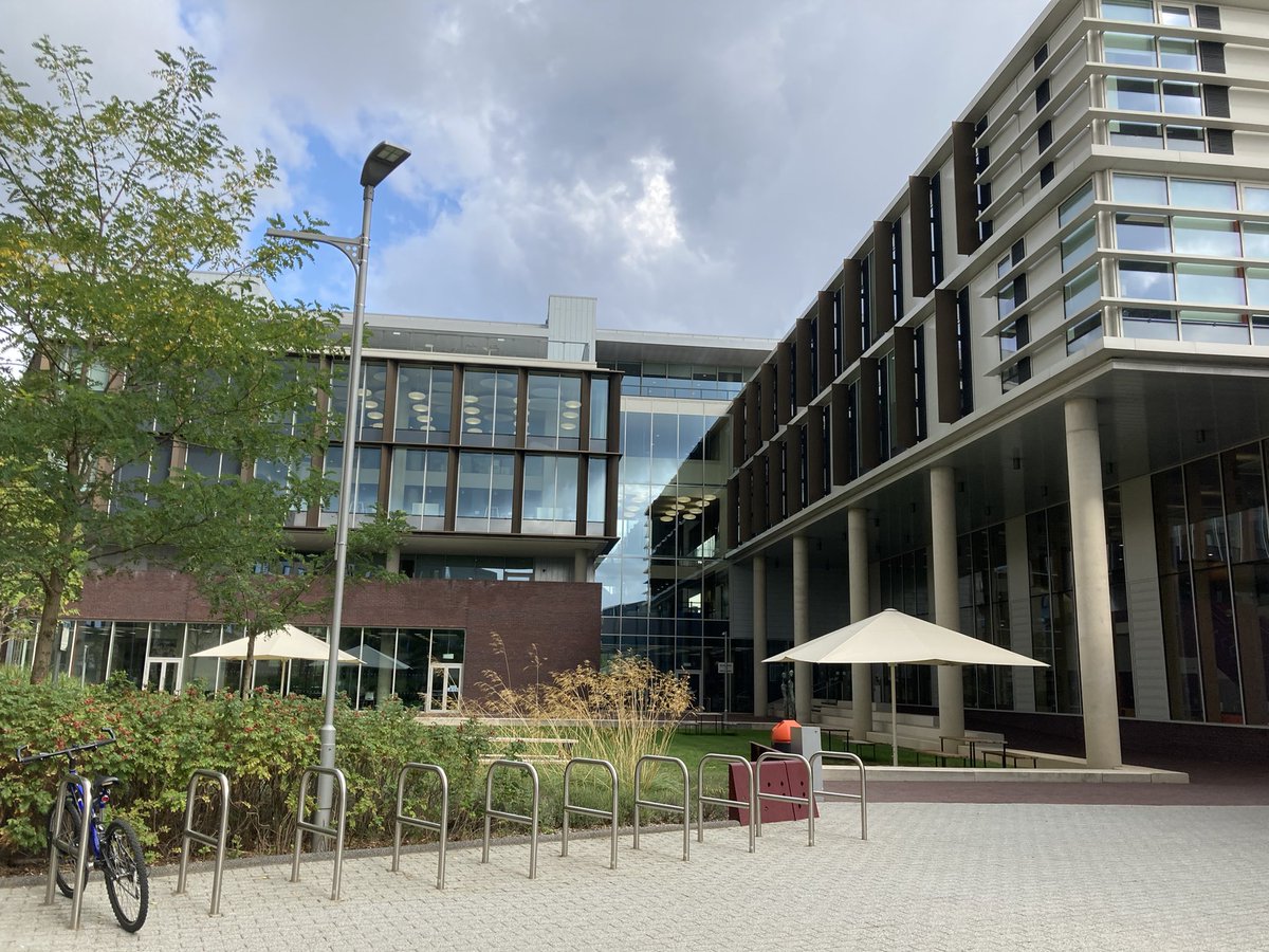 My last day on this beautiful campus. Goodbye <a href="/UniNorthants/">UniofNorthampton</a> and <a href="/UON_Science/">UniofNorthampton - Science</a>! Thank you for 5 fantastic years working alongside supportive colleagues and making lifelong friends. Looking forward to starting at <a href="/lborouniversity/">Loughborough University</a> on Monday!🧪 🧬