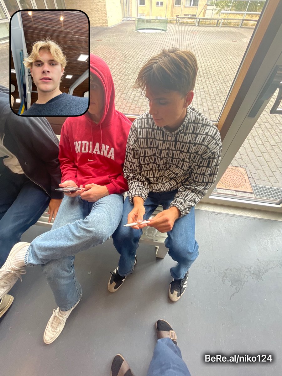 NikolajWork's tweet image. Add me on BeReal. bere.al/niko124