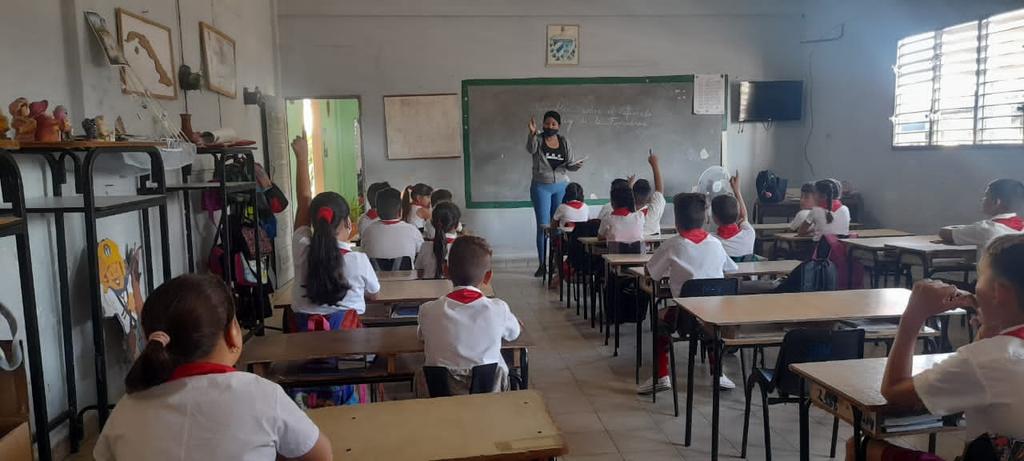 Nuestros Colectivos Pioneriles reafirman su compromiso con el #Referendo #Cuba #SanctiSpiritus #UJC #OPJM #CubaEduca #CabaiguánEduca #TuVotoCuenta #CenCuba #códigosí