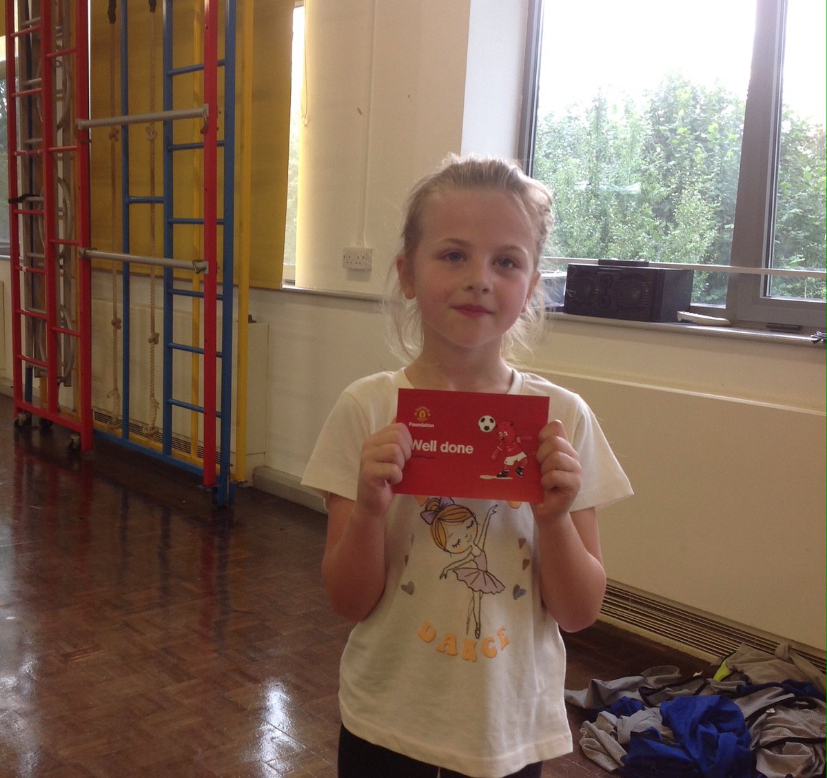 MissMcLeodAPS's tweet photo. @ArdenPrimary today in P.E.our pupils have been working on invasion games with @MU_foundation Year 2 loved the Shrek game #PLprimaryStars#MUFoundation #highqualitytype https://t.co/bbDGA3Piyg