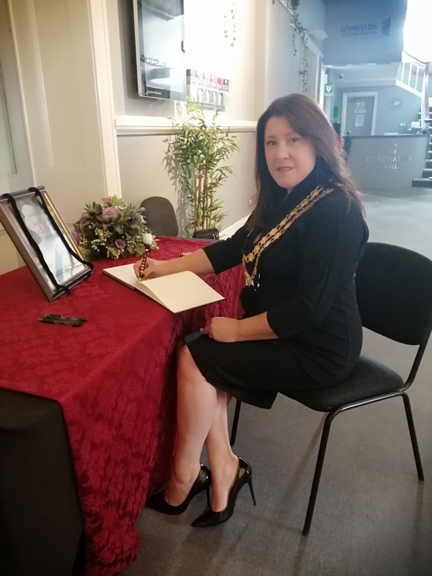 The Mayor of Ulverston Cllr Michelle Scrogham signed the book of condolence at the Coronation Hall today.   The book will remain open every day from 10am - 5pm up to and including the day of the funeral of Her Majesty the Queen.