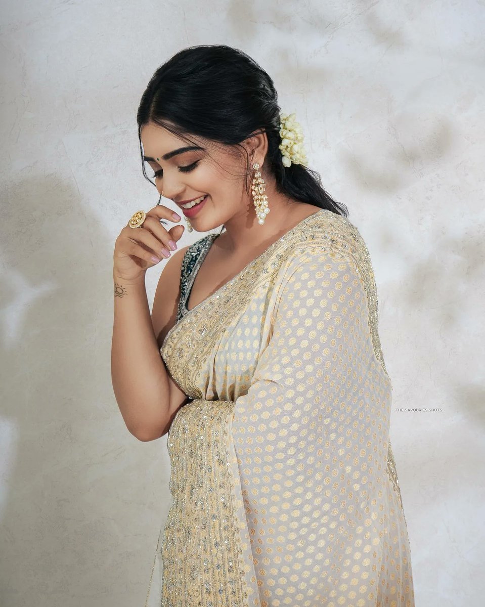 GouriClub's tweet photo. Clear Onam Winner 🏆🥇

#gouriGkishan https://t.co/de0pYrRYP6