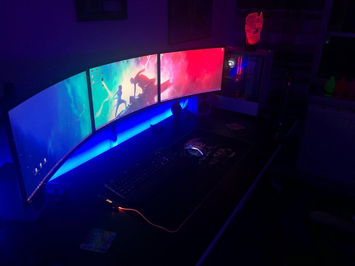 Sinatikk's tweet photo. Star Wars Is schon was feines da muss ich wieder an die gute alte #swtor Zeit denken hat damals mega Bock gemacht 🤤 seit ihr Fan von Star Wars? 🤔 gegen 17 Uhr sind wir Live mit #primalps2 und #nfspayback 🙏🏻💜🙏🏻 also gern vorbeischauen 🙏🏻💜🙏🏻 Link in Bio 🙏🏻💜🙏🏻 #twitchde #twitch https://t.co/K25ICn2s5t