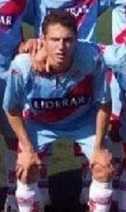 fabianhmendez's tweet photo. Cumpleaños
10/9/1992 nacía el delantero que jugó en Reserva de #Arsenal (2007-2012): Kevin Gissi. https://t.co/ah7WGxdpRP