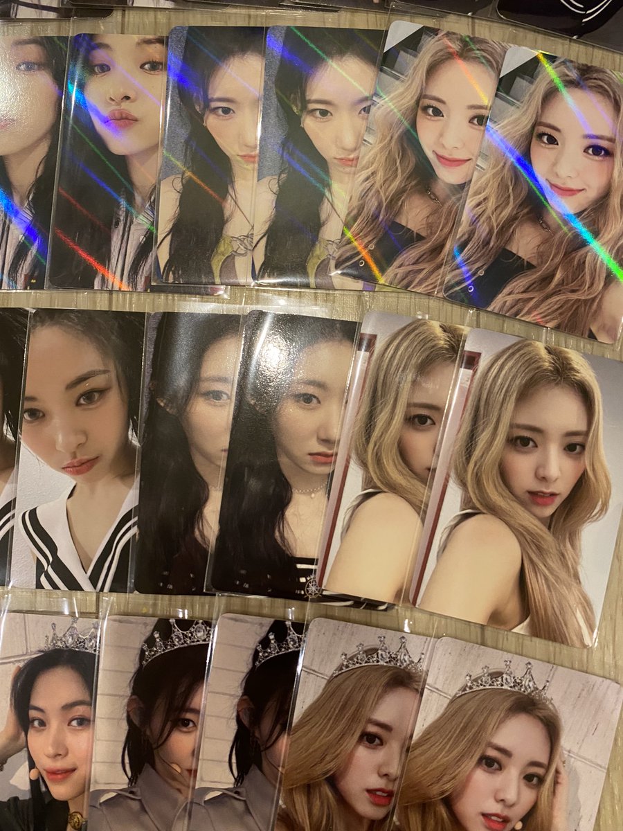 apartofthings's tweet photo. 🎀 itzy checkmate callsign events 🎀

🧸 makestar event 1 (offline &amp; online)
🧸 withmuu event 2 (รอบ 2)
🧸 withmuu event 4

น้องๆมาถึงเราเรียบร้อยแล้วนะคะ ซองมาถึงเราเพิ่มแล้วด้วยค่าวันนี้ เดี๋ยวเราขอทยอยแพ็คให้พร้อมกับรอบก่อนหน้าเลยนะคะ เริ่มส่งให้วันพรุ่งนี้ค่า❤️‍🔥

#aptxupdated https://t.co/NVNzc7qtc2