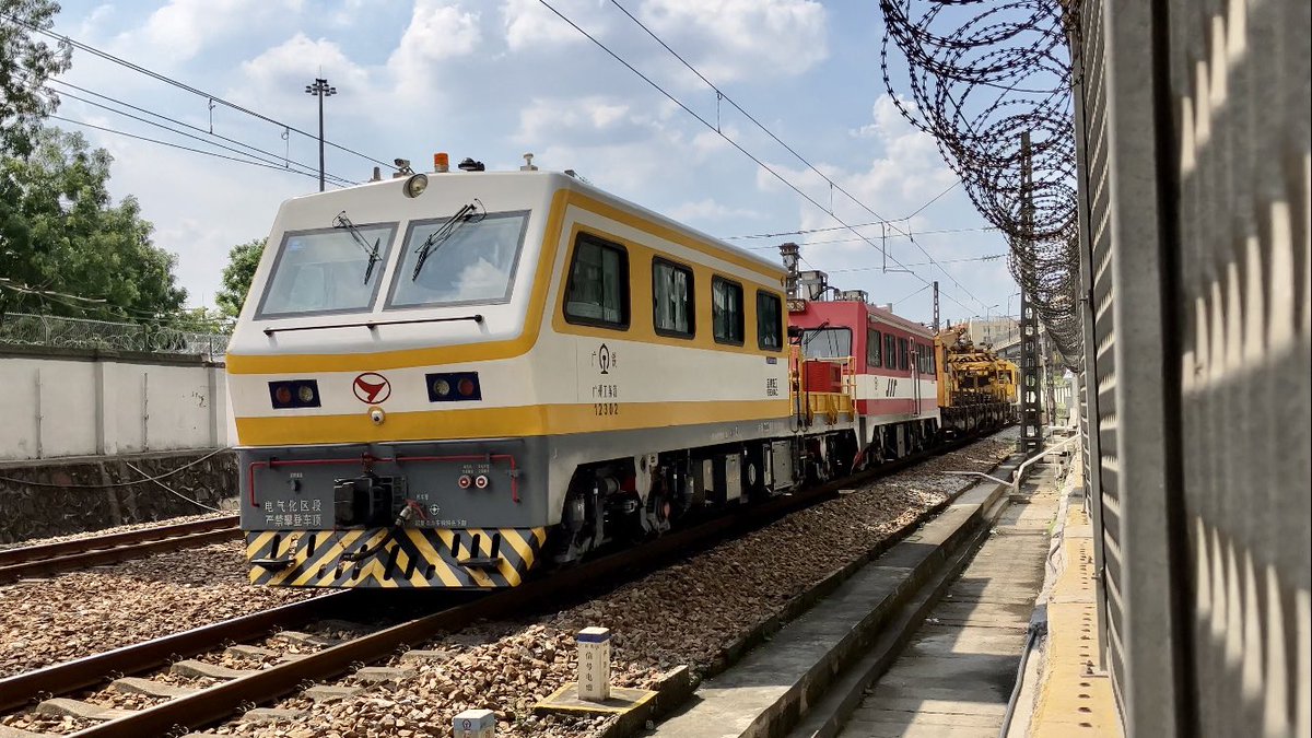 1241794545's tweet photo. 射击场道口旧址
#railfan #railfans #train #railway #railroad #鉄道 #鉄道好き #鉄道ファン #電気機関車 #客車 #機関車 #鉄道車両 #locomotive #electriclocomotive #passengertrain #鉄道動画 #列車 #職用車 #試験車 #事業用車 #worktrain #railinspection #railinspectioncar #ディーゼル機関車 https://t.co/5sqRHuzP3C