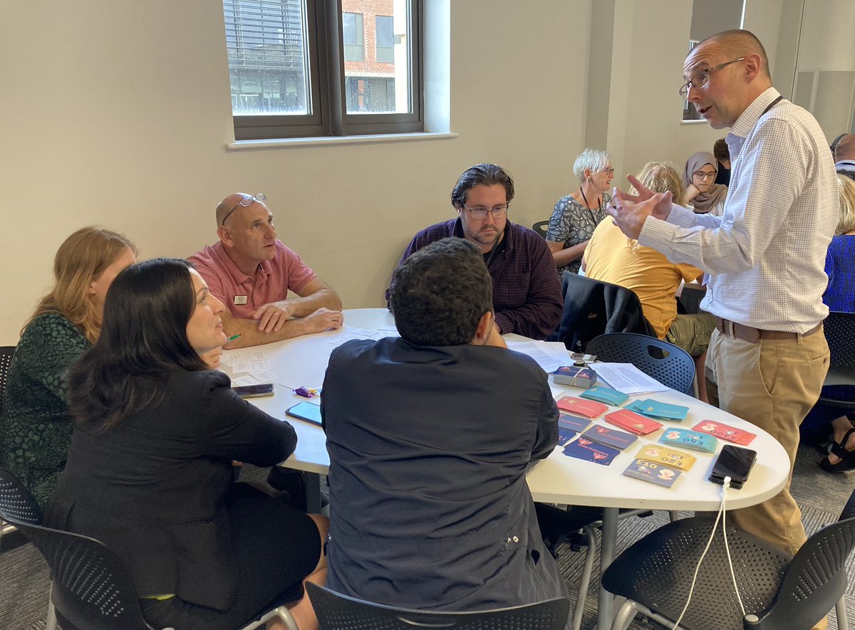 Emma Forouzan tweet media