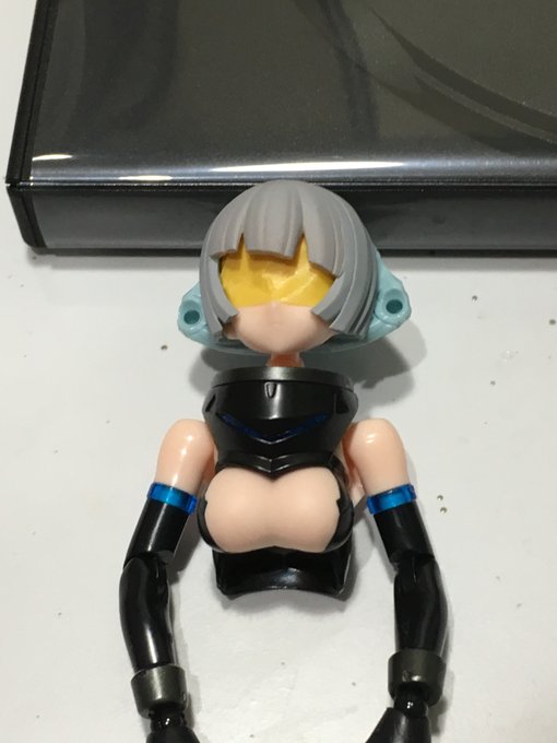 ひっつかないようにしているマスキングが目隠しみたいでえっちだよ 