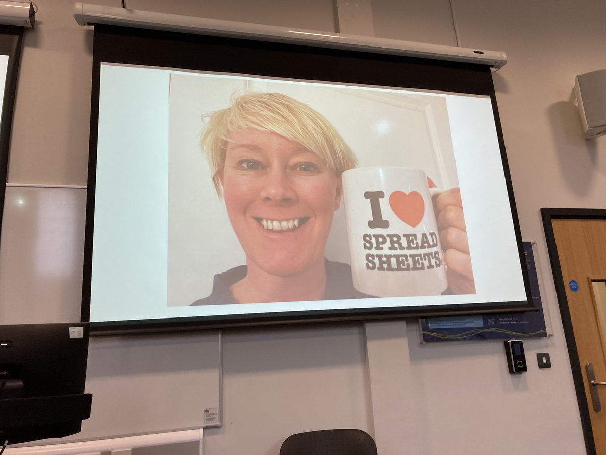 Emma Forouzan tweet media