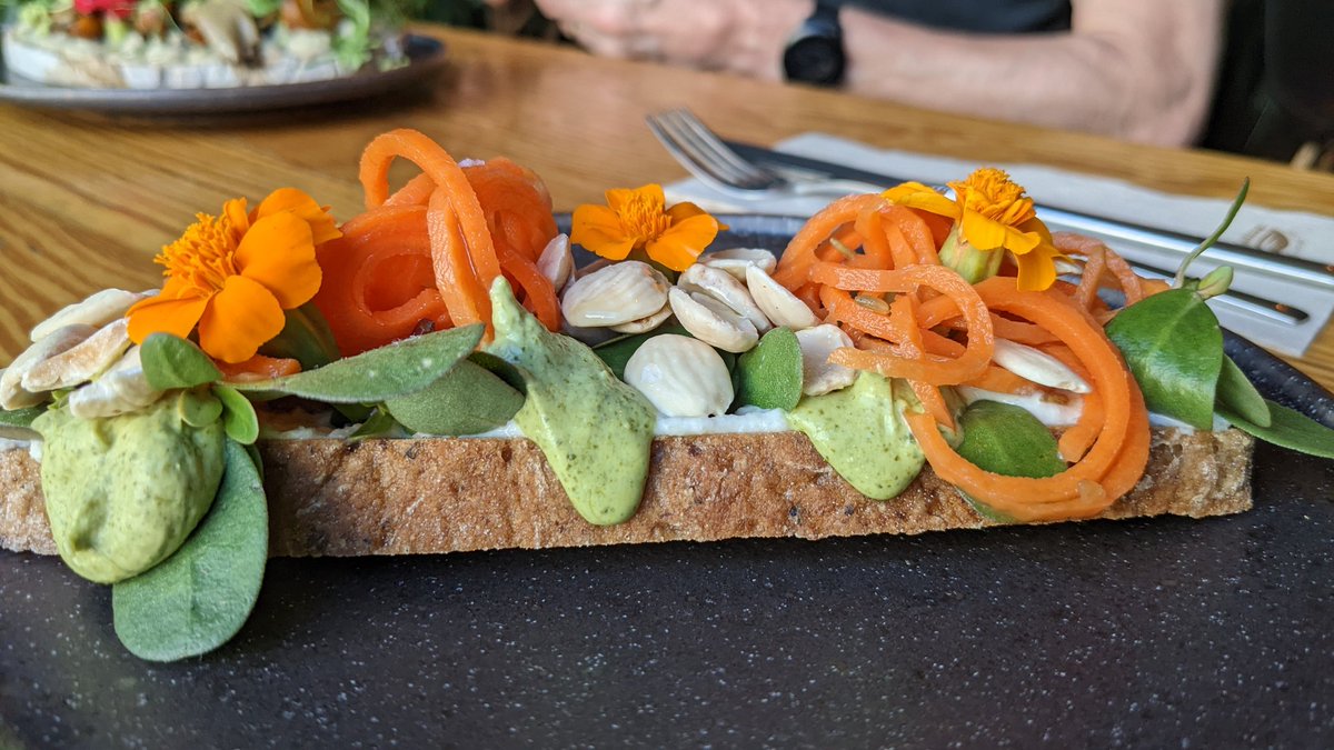 VeganOlive1's tweet photo. Starters at #Ortea #Vegan restaurant #Lisboa ...need I say more...I'll just leave the photos here 😋😋😋😋😋😋 https://t.co/x4Jg3wPvD4