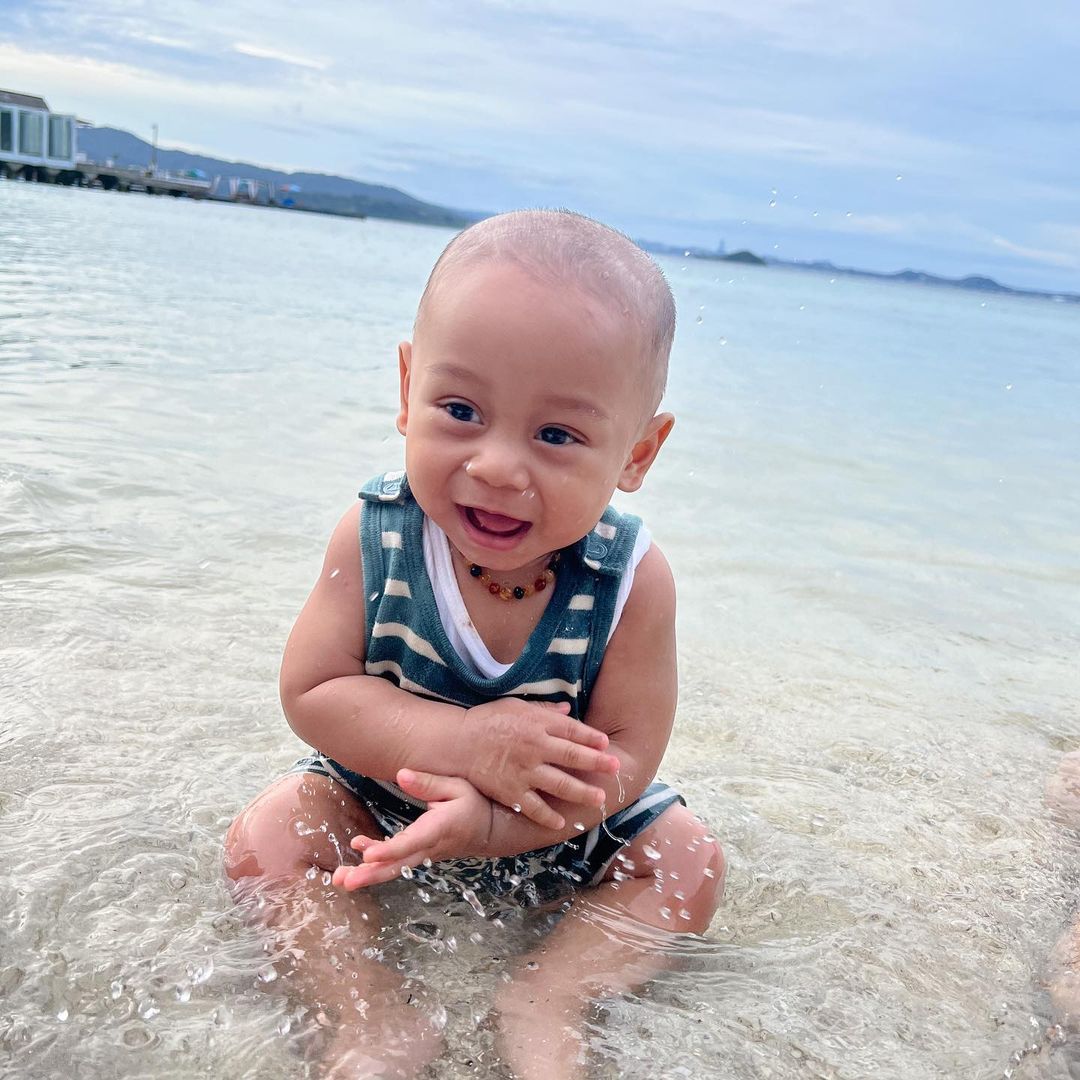 Andhaa_03's tweet photo. Jgn lupa bahagia Bestie 🥰🥰🥰 #leslardishopee https://t.co/ragUyvADrL