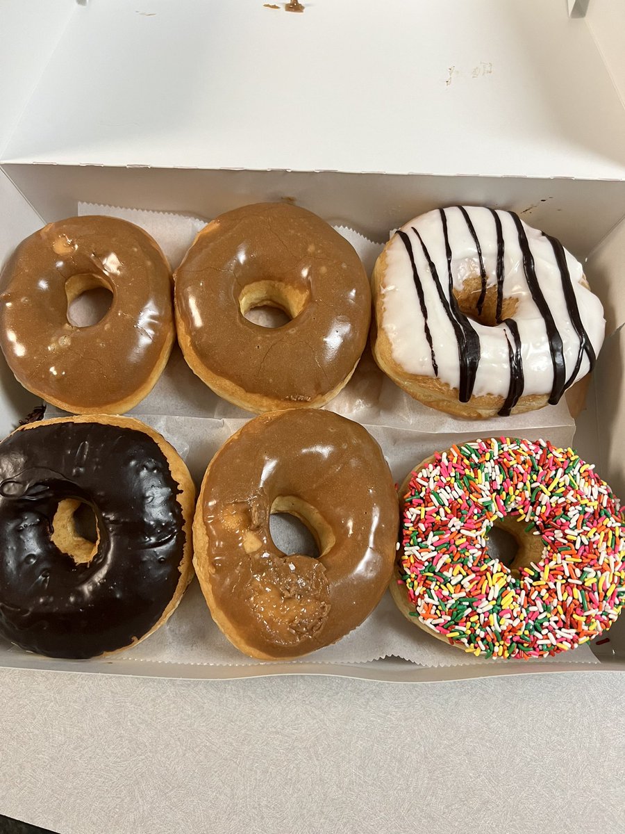 Kasey Cavanaugh (@kaseycavanaugh2) on Twitter photo Dough J’s in Brooksville is delicious! Starting off our leadership meeting on a good note this lovely Friday morning. 
#delicious 
<a href="/Rwilson201/">Rwilson20</a> 
<a href="/SocialWorkCavi/">Allie Cavanaugh</a> Dough J’s in Brooksville is delicious! Starting off our leadership meeting on a good note this lovely Friday morning. 
#delicious 
<a href="/Rwilson201/">Rwilson20</a> 
<a href="/SocialWorkCavi/">Allie Cavanaugh</a>