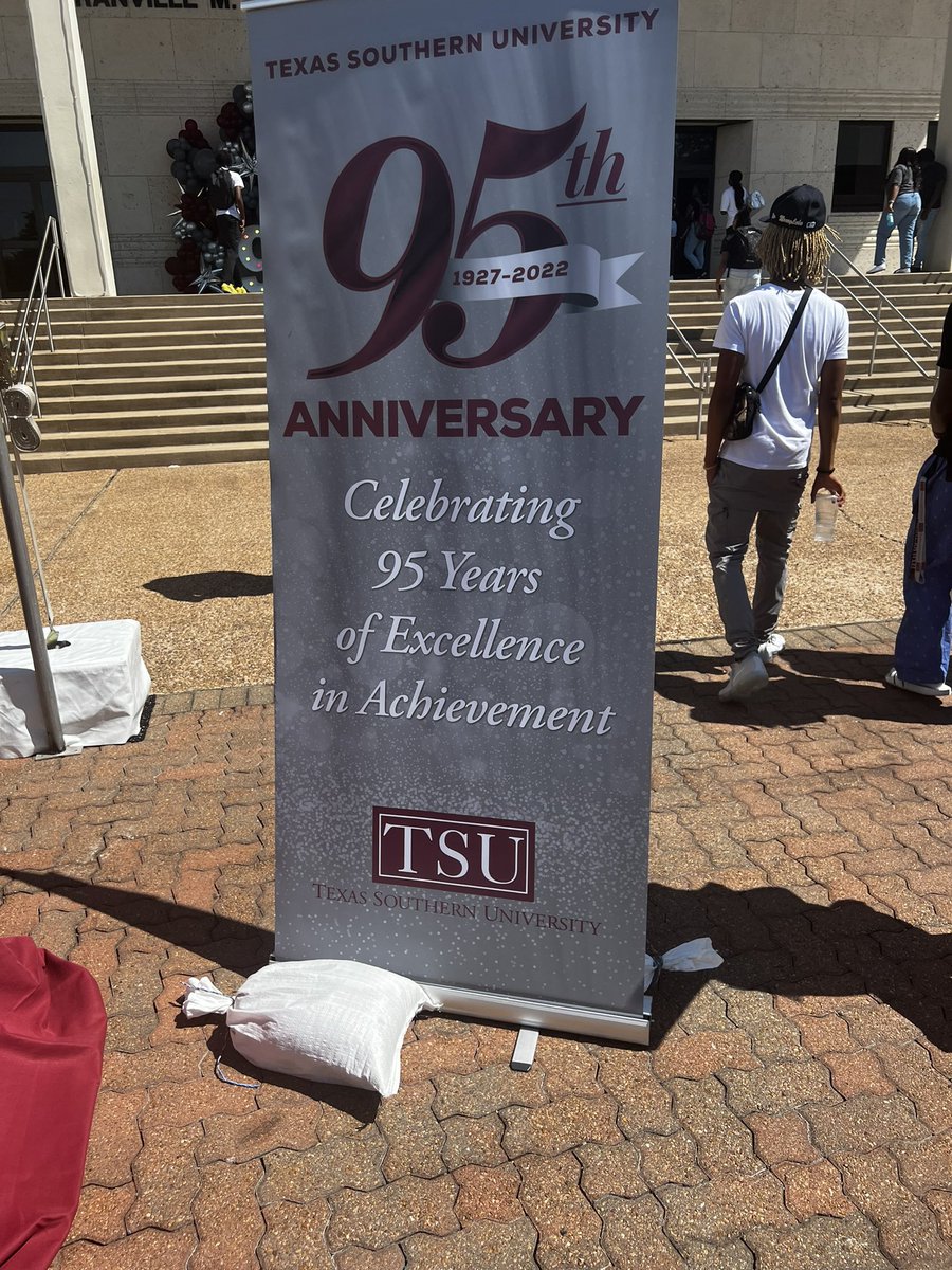 KamryneA's tweet photo. Had a great time celebrating 95 years at Texas Southern ! @sswalker https://t.co/gpZXh4QTmM