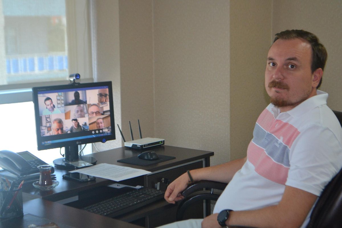 İlçe Temsilciliklerimizle 2022 Yılı Değerlendirme Toplantısı Online Olarak Gerçekleştirildi. Toplantıda Mesleki Gelişmeler İle İlgili Konularda Görüş Alışverişi Yapıldı.